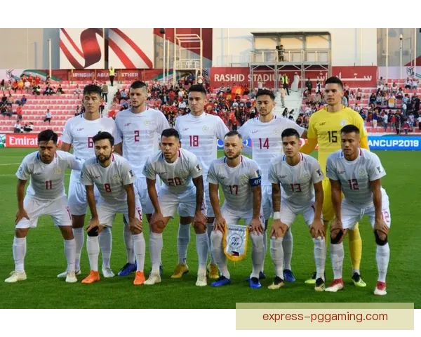 黑白埃森大胜霍尔济姆SG以4比1取得重要胜利全面掌控比赛节奏